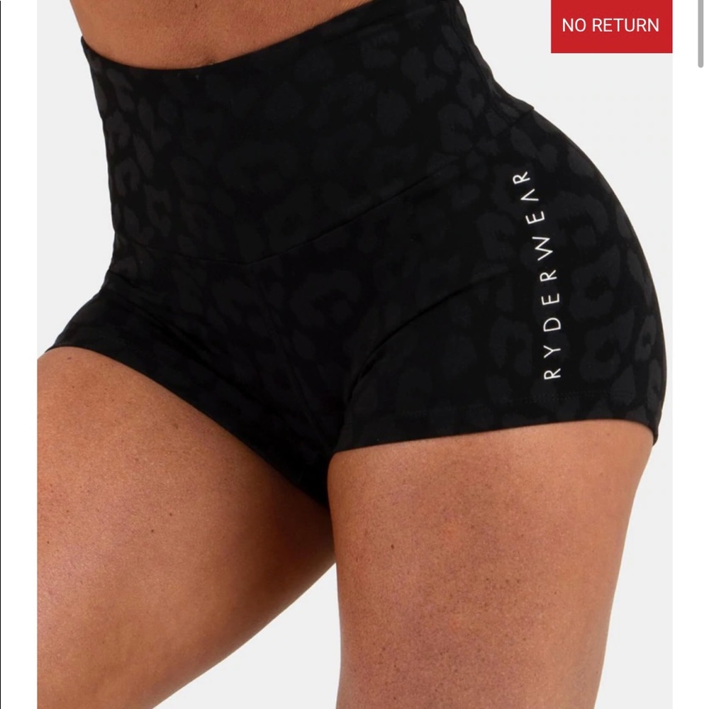 Ryderwear Gym Shorts - Scrunch Bum - Women’s Small